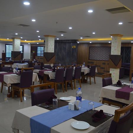 Hotel Horizon International Taliparamba Luaran gambar